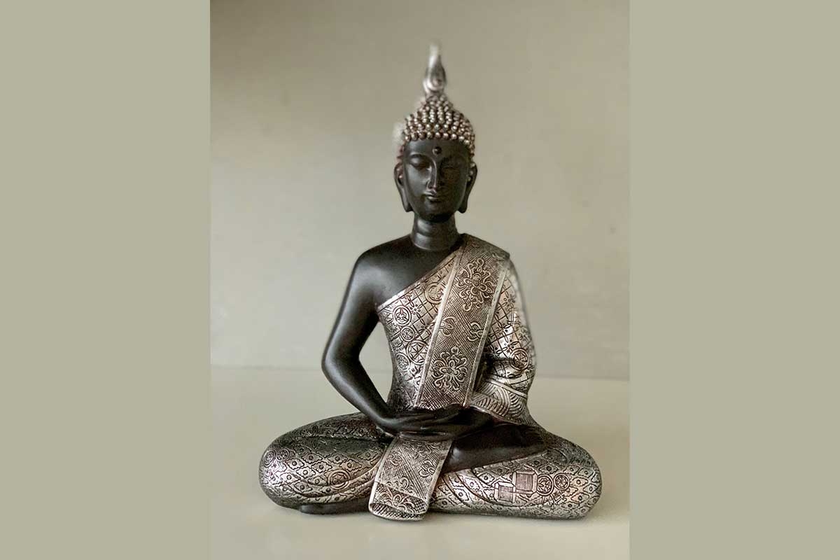 Buddha Figur sitzend silber