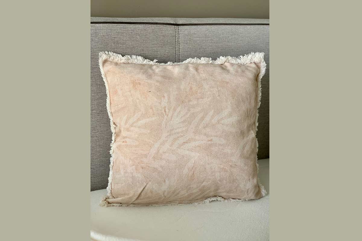 Kissen Pflanzenmuster beige Couch Deko J-Line 45 x 45 cm