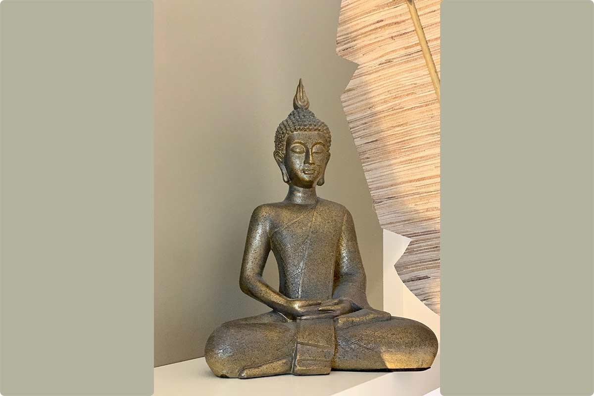 Buddha Figur groß sitzend gold Handarbeit 43 cm