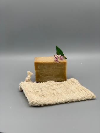 Seife Oliven Olivenseife handgemacht Naturprodukt 9 x 6,5 x 4,5 cm