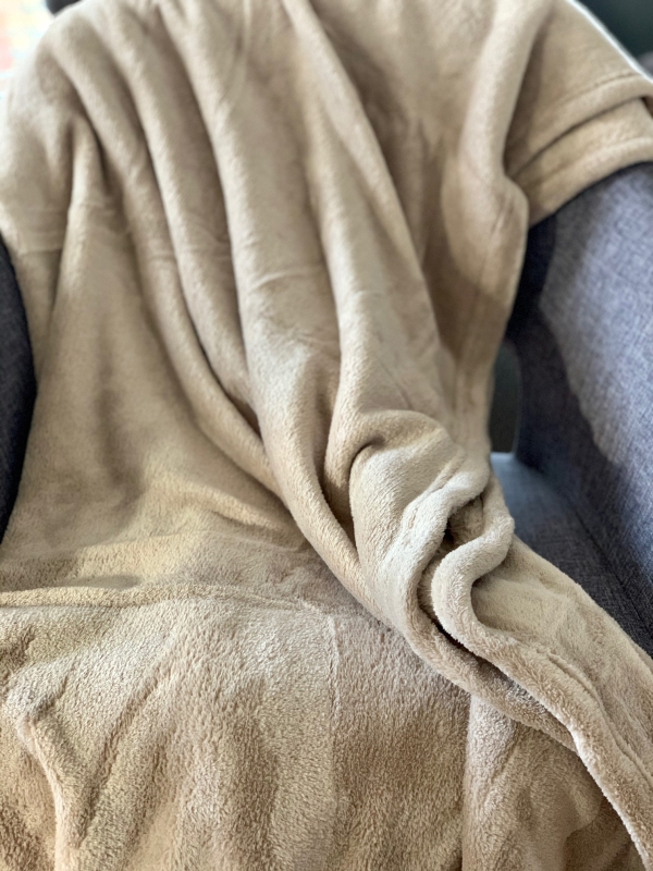 Decke Plaid Fleece beige 130 x 180 cm