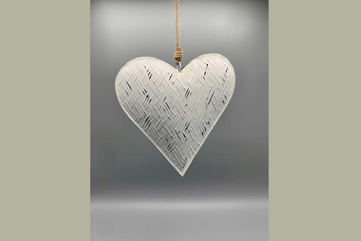 Herz weiß aus Metall 20 x 20 x 3 cm