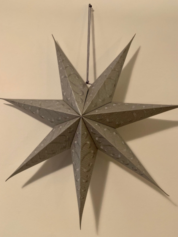 Stern mit sieben Zacken aus Papier